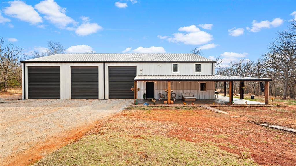 14101 Iron RD, Mcloud, OK 74851