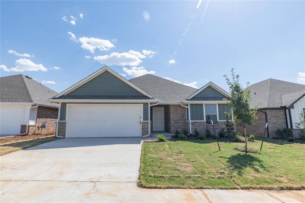 9204 NW 119th ST, Yukon, OK 73099