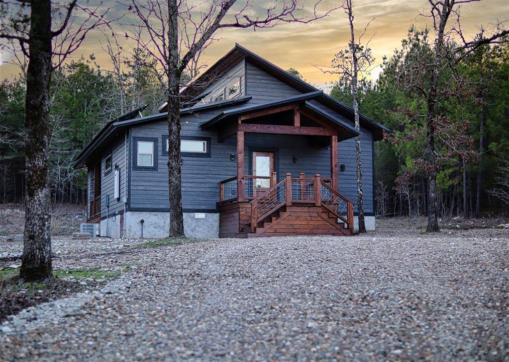 745 Hickory Post RD, Broken Bow, OK 74728