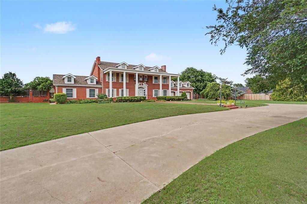 103 E Dogwood ST, Hobart, OK 73651