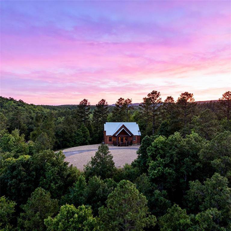 31 Rough Cut CIR, Broken Bow, OK 74728