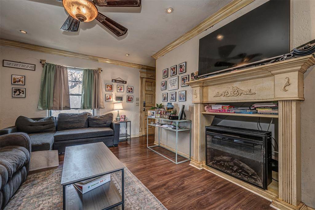 1837 City AVE, Moore, OK 73160