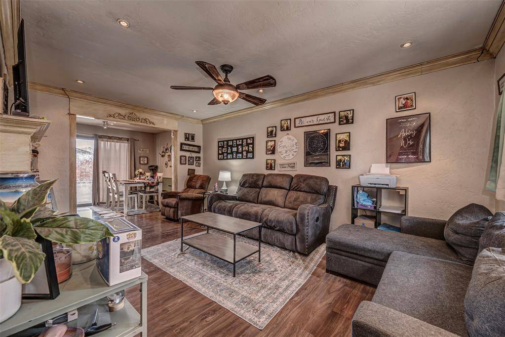 1837 City AVE, Moore, OK 73160