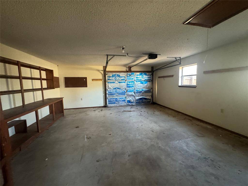 300 N Rush AVE, Rush Springs, OK 73082