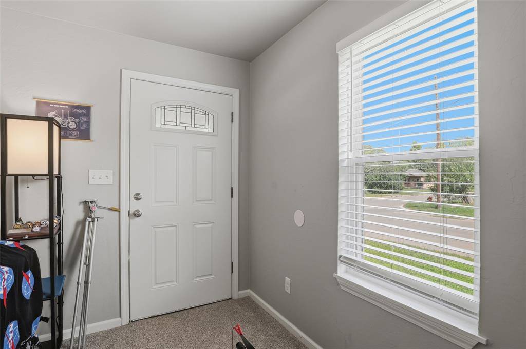 910 Stansell DR, Midwest City, OK 73110