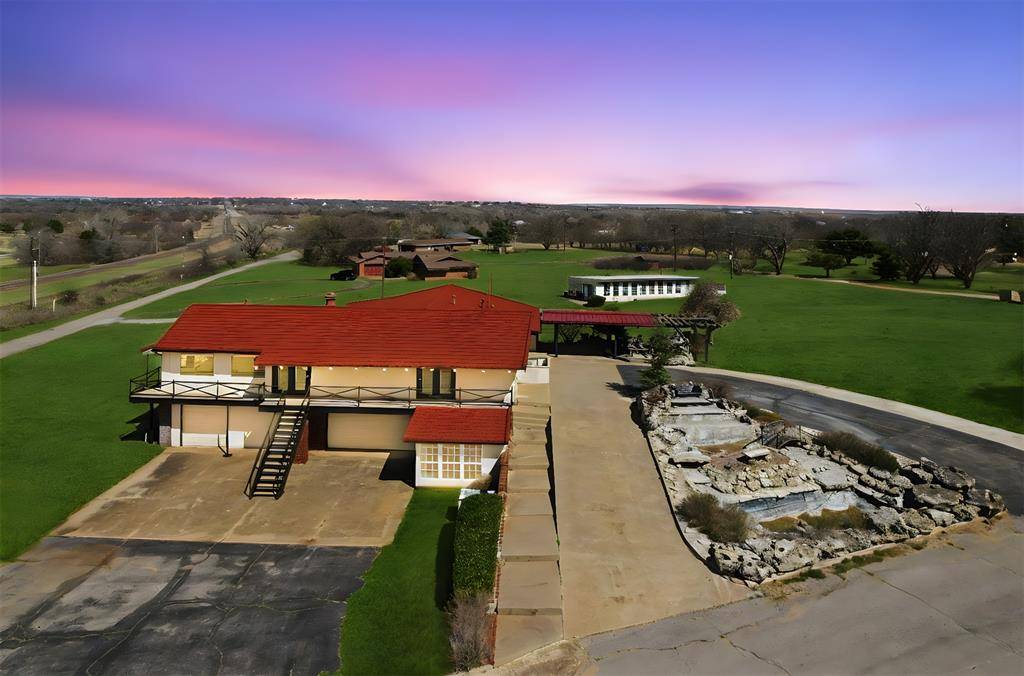 103 Park DR, Sayre, OK 73662