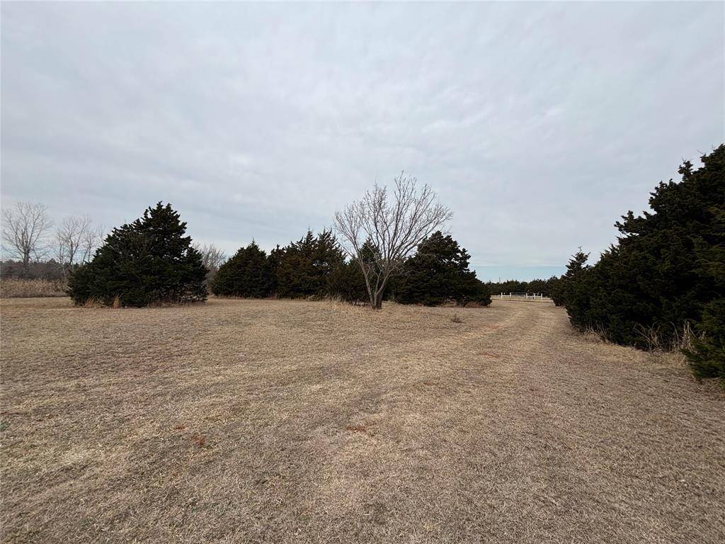 6101 W Camp DR, Guthrie, OK 73044