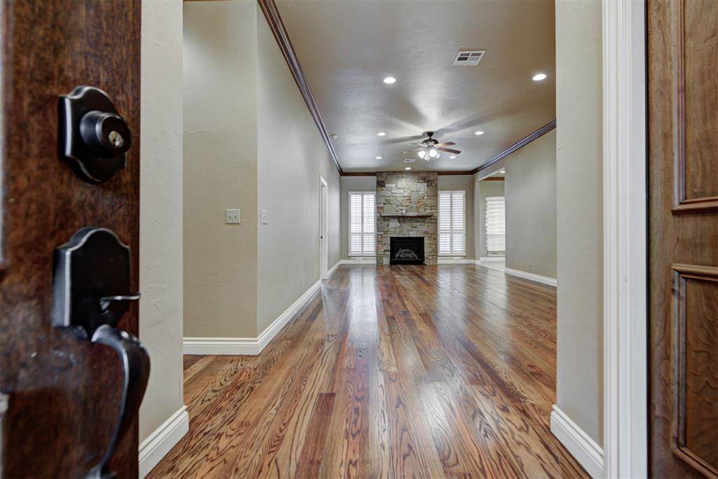 90 Olde Village WAY, Edmond, OK 73013