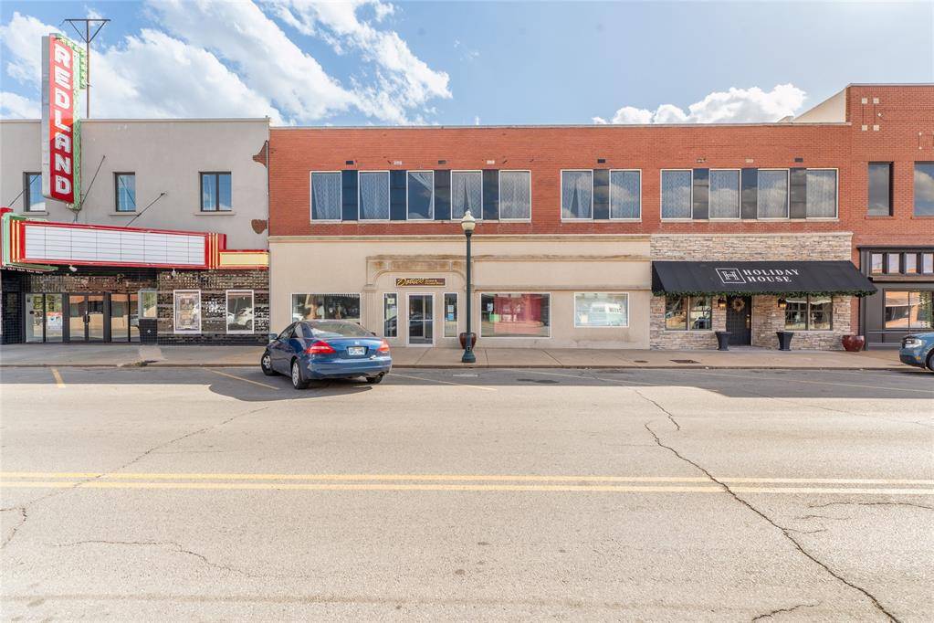 612 Frisco AVE, Clinton, OK 73601