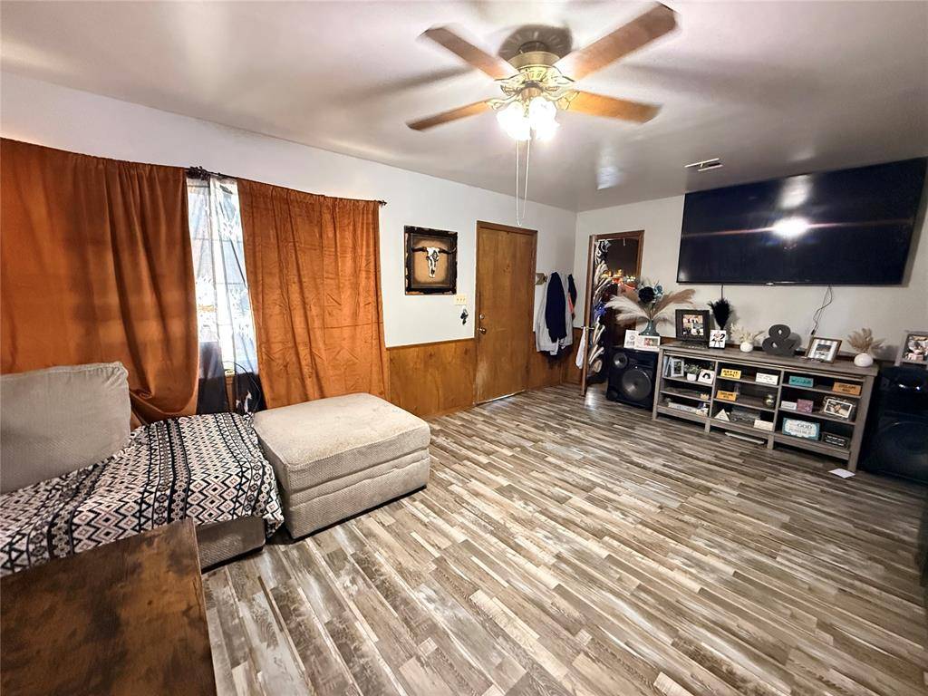 309 N Dawson ST, Meeker, OK 74855