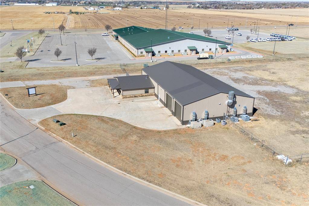 4601 Technology DR, Weatherford, OK 73096