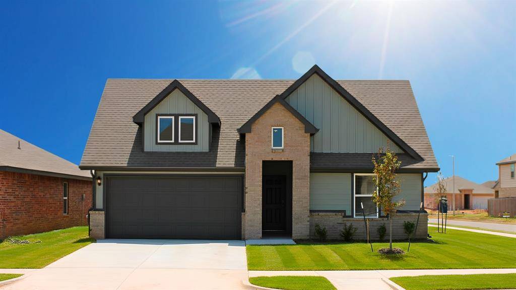 10236 NW 27th ST, Yukon, OK 73099