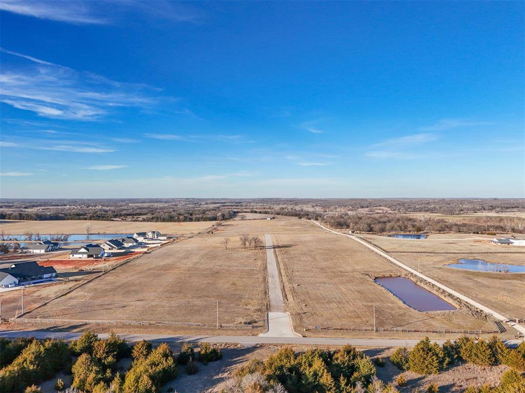 13 Stone River Ranch DR, Shawnee, OK 74804