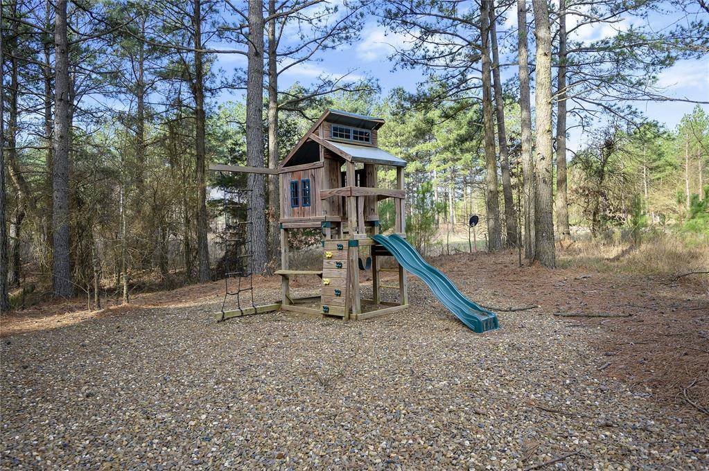 318 Camp Ranch RD, Broken Bow, OK 74728