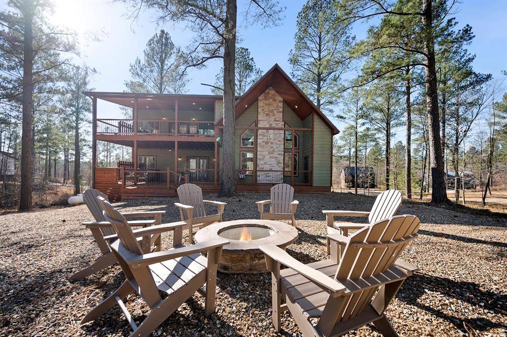 135 Black Jack TRL, Hochatown, OK 74728