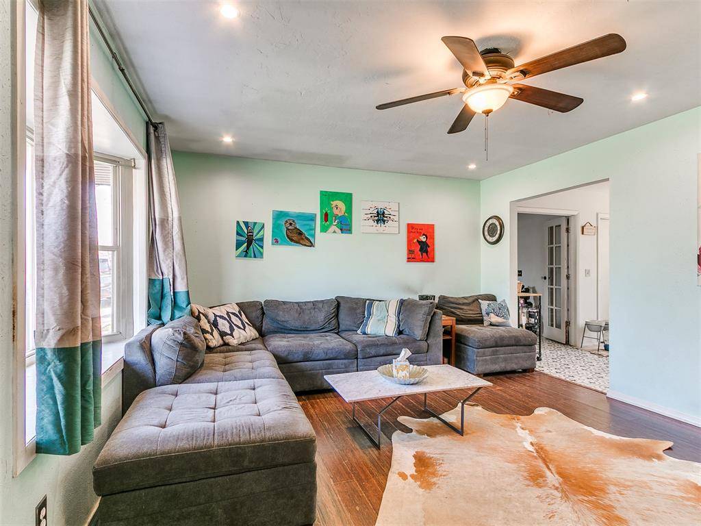 2010 W Brooks ST, Norman, OK 73069