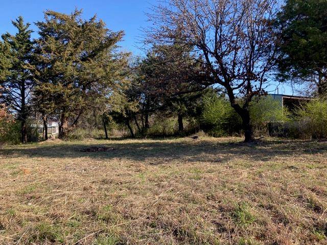 Comanche DR, Eufaula, OK 73064