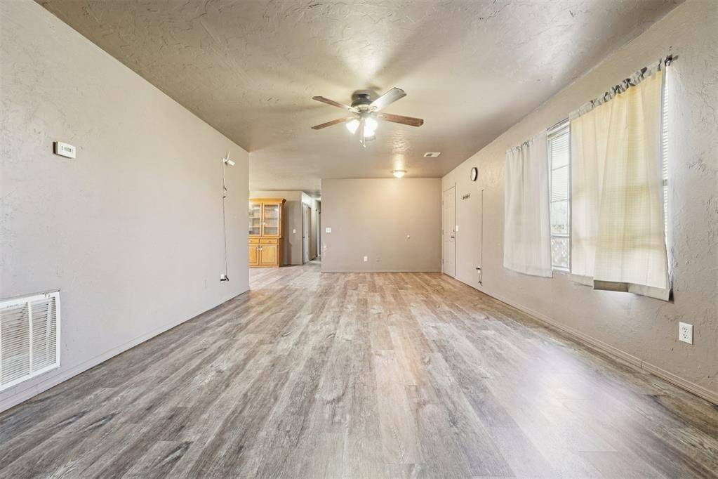 2400 County Road 1216, Blanchard, OK 73010