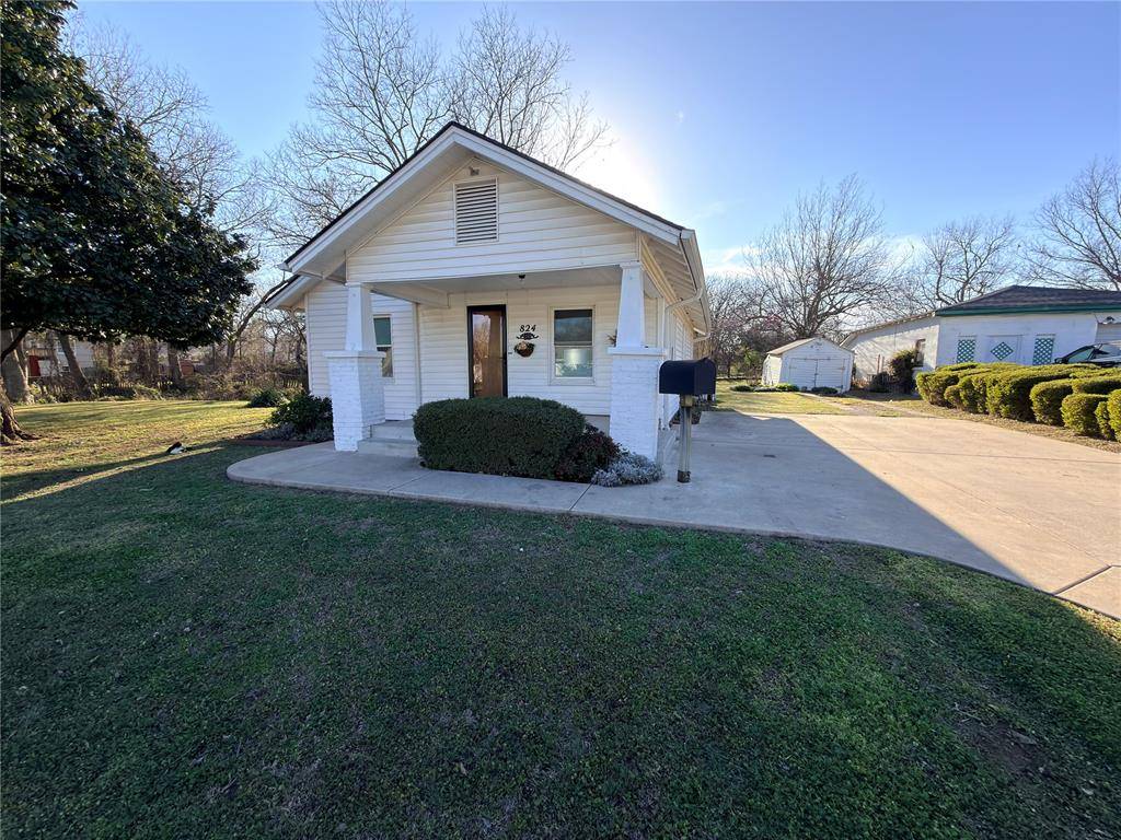 824 N Union AVE, Shawnee, OK 74801