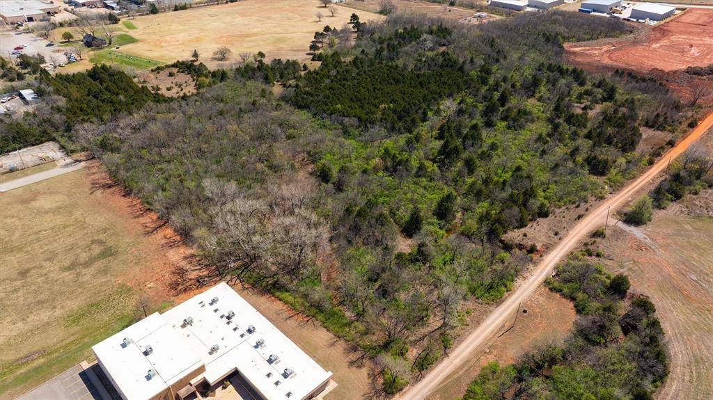 7600 N Hudson AVE, Oklahoma City, OK 73116