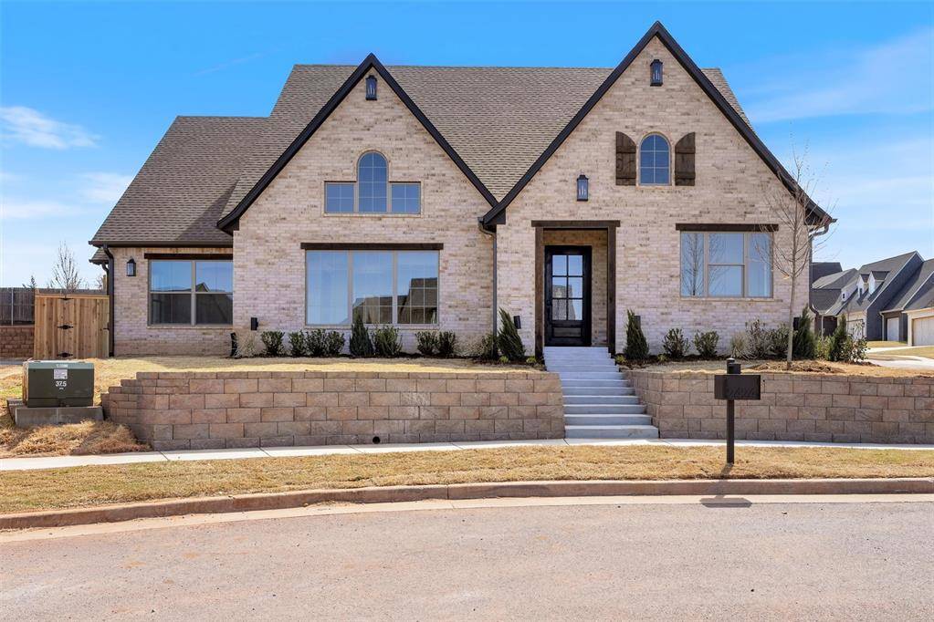 2424 Amante CT, Edmond, OK 73034