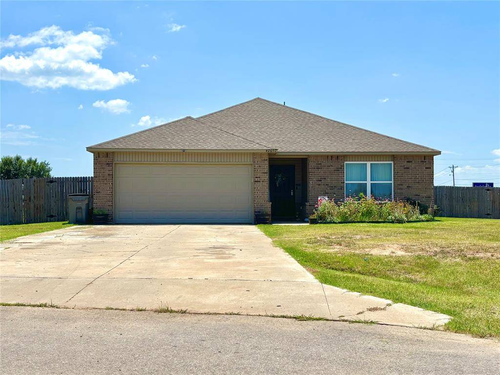 42057 Coopers CT, Shawnee, OK 74804
