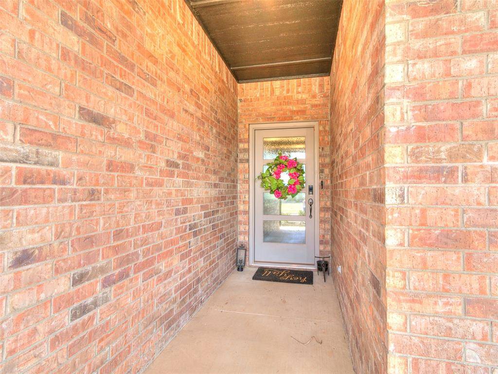 18709 Grove Pkwy, Edmond, OK 73012