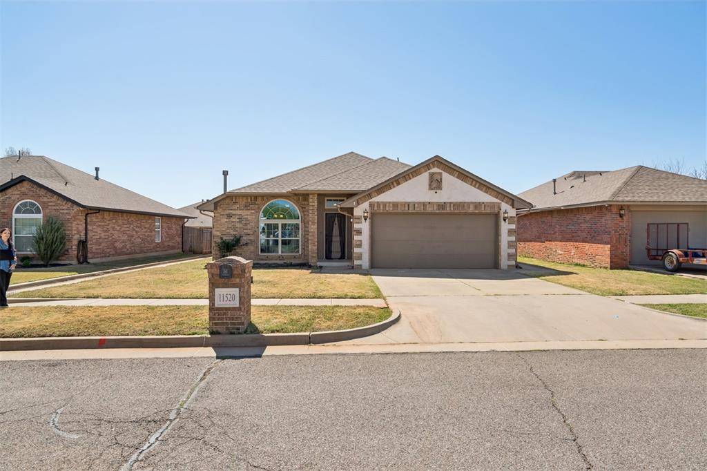 11520 SW 10th ST, Yukon, OK 73099