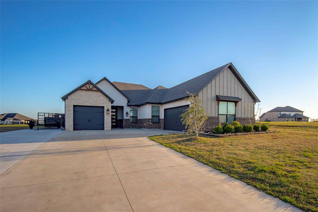 2261 Jackson LN, Blanchard, OK 73010