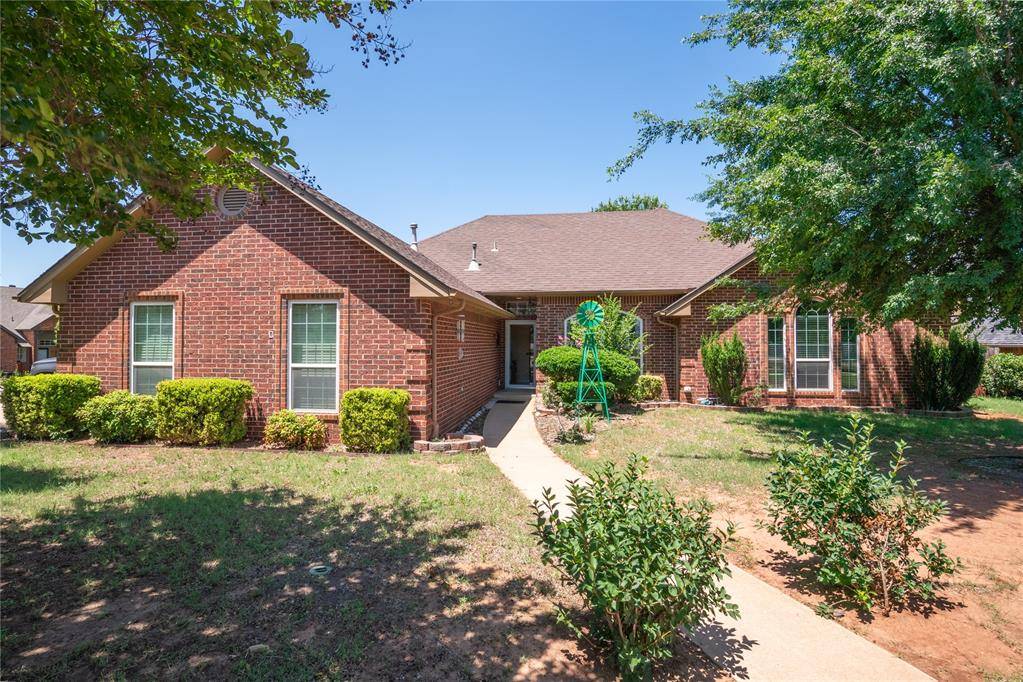 1221 NW 181st ST, Edmond, OK 73003