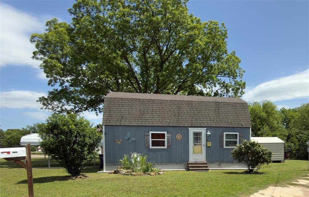 307 S Madison ST, Konawa, OK 74849