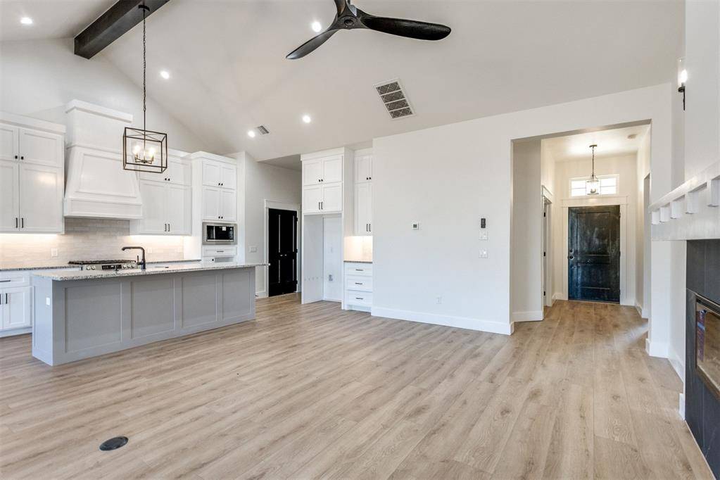 2233 SW 160th ST, Oklahoma City, OK 73170
