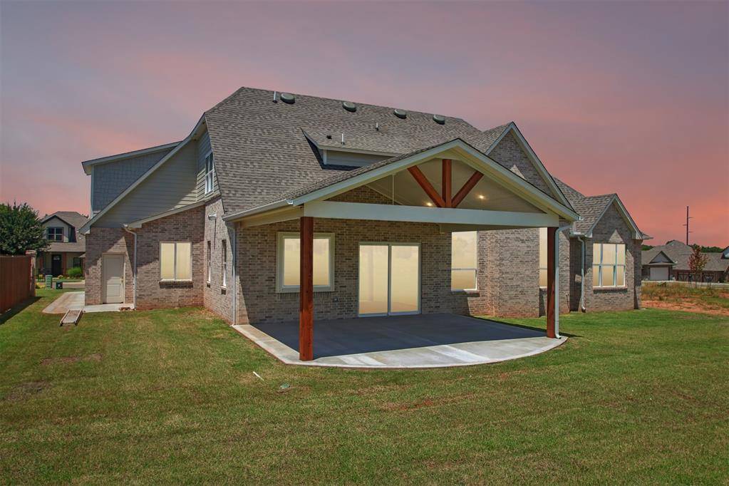 1907 Burning Tree, Norman, OK 73071