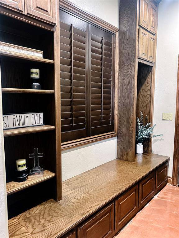 11905 N 1790 RD, Erick, OK 73645