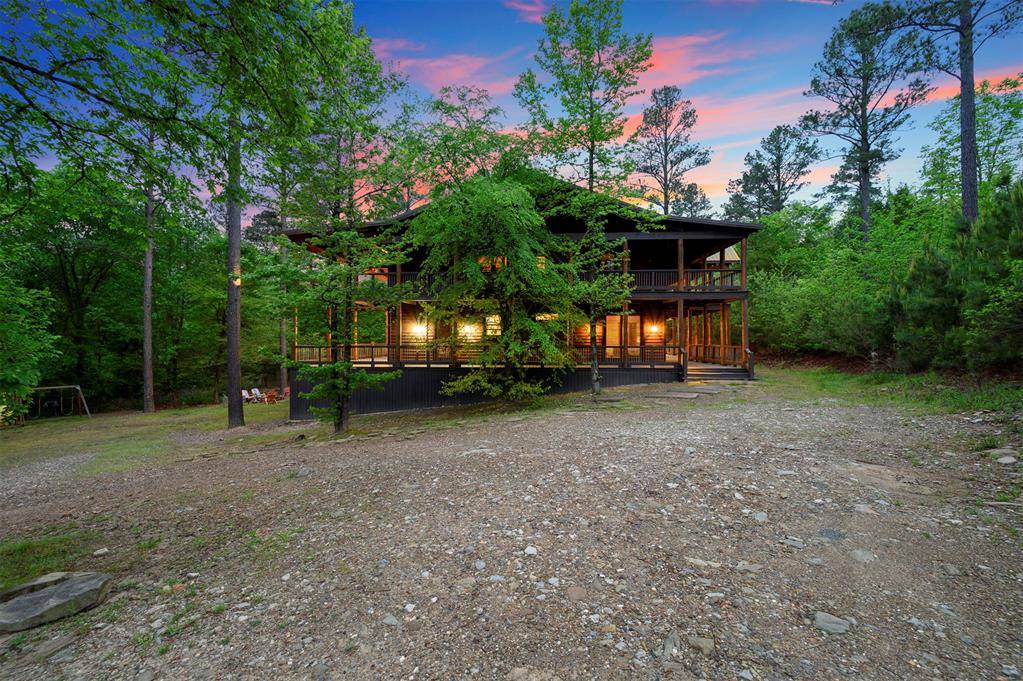 29 Moonseed CIR, Broken Bow, OK 74728