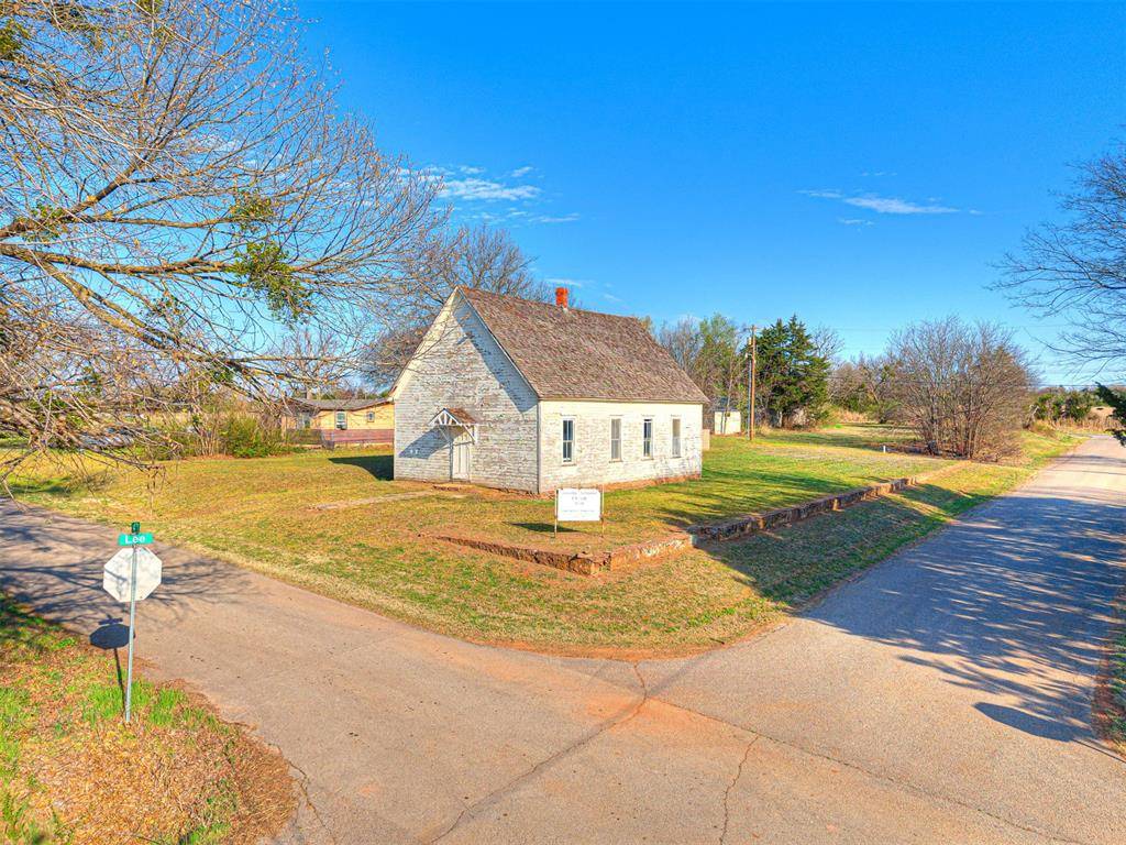 201 W 4th ST, Arcadia, OK 73007