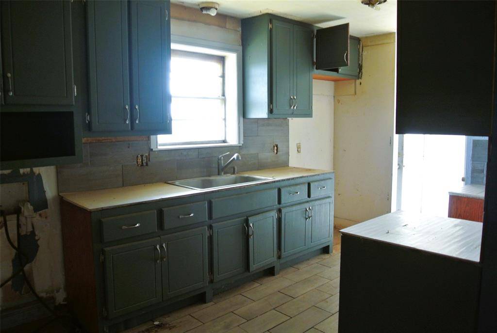 28099 County Street 2630, Gracemont, OK 73042