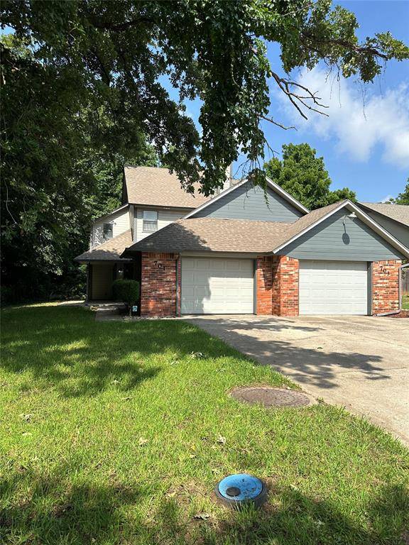 703 Small Oaks, Midwest City, OK 73110