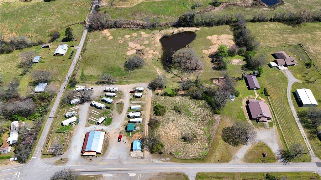 34668 Reichert Summerfield RD, Wister, OK 74966