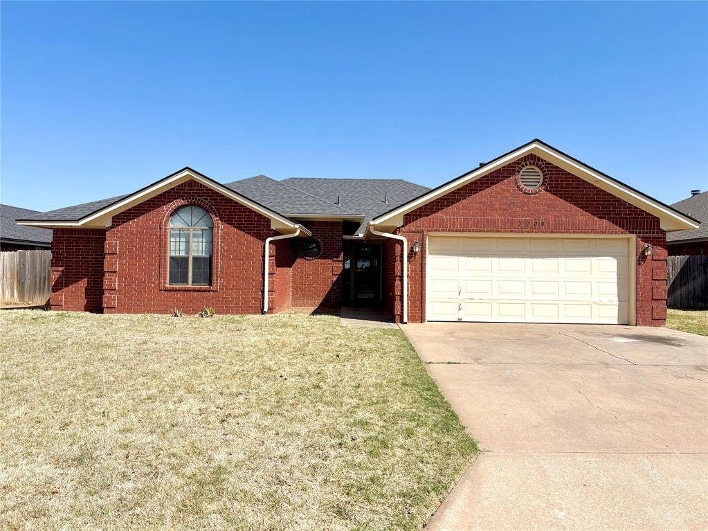 3008 Mallard CT, Altus, OK 73521