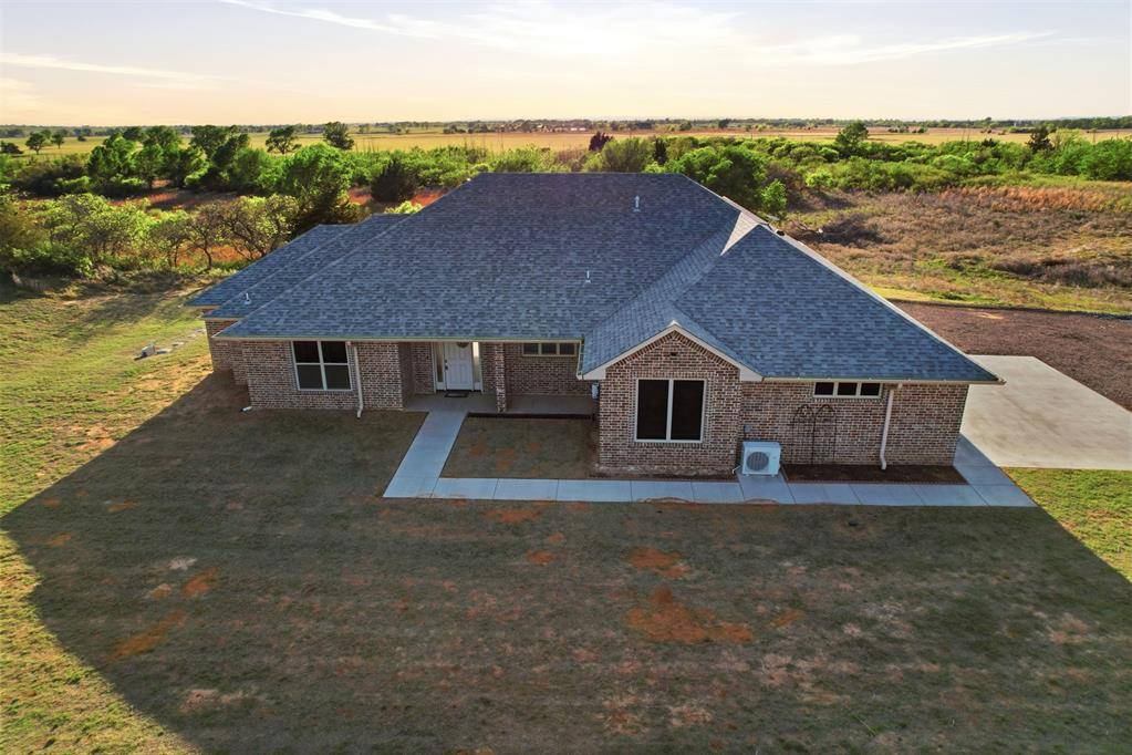 15637 S County Road 207 RD, Blair, OK 73526