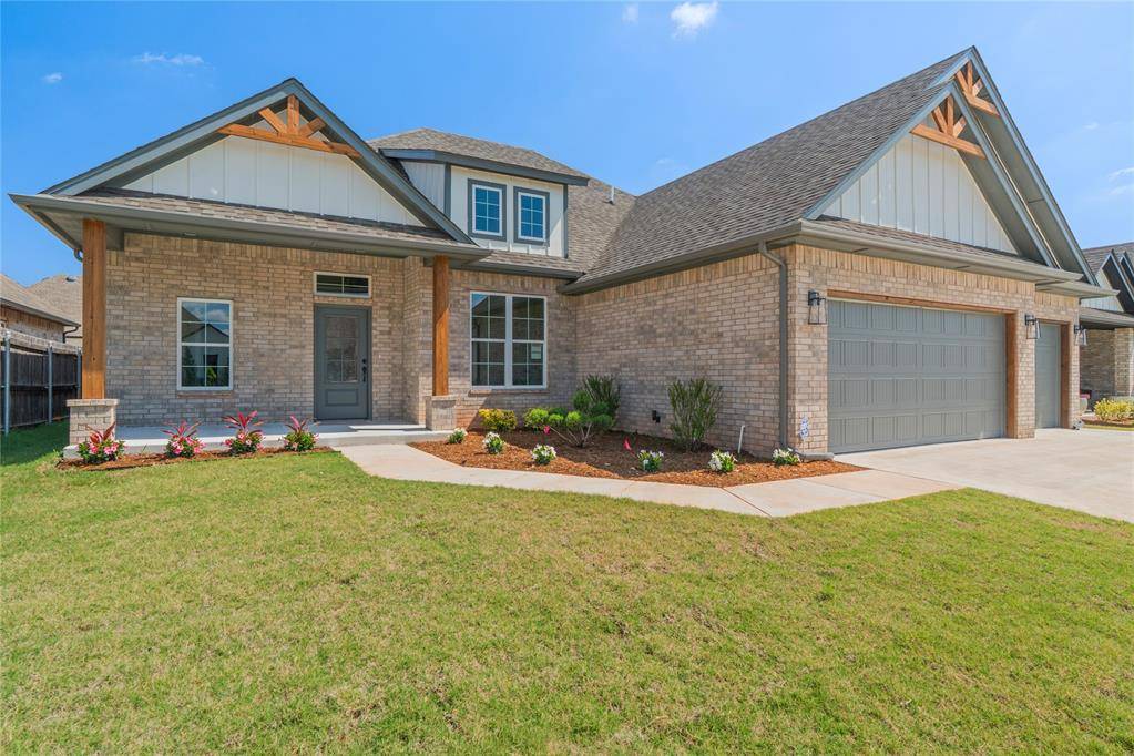 12017 SW 51st ST, Mustang, OK 73064