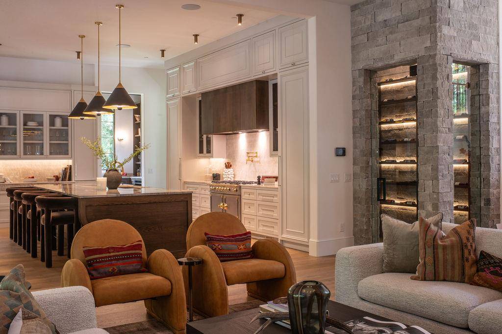 13700 Shoreline BLVD, Edmond, OK 73013