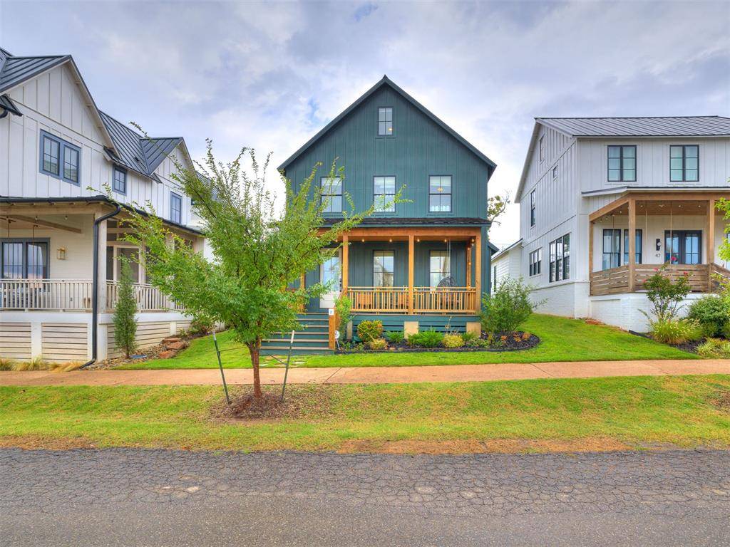 45 Ramble Along RD, Carlton Landing, OK 74432