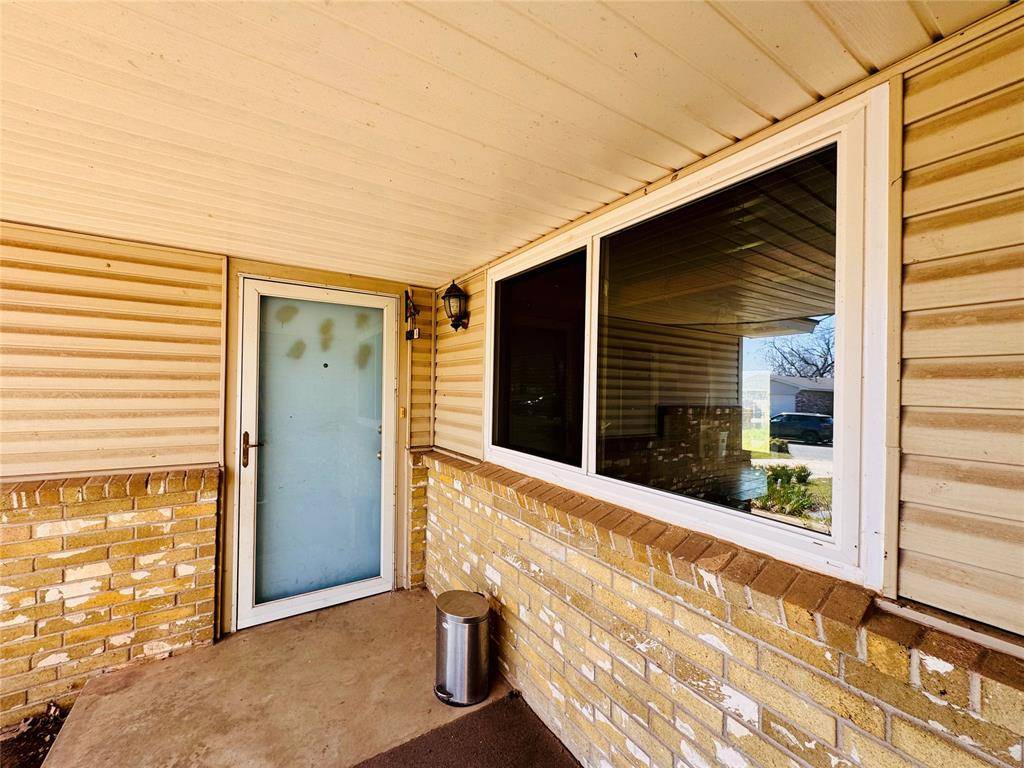 816 E Midland ST, Shawnee, OK 74804