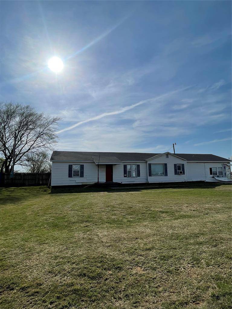 11705 State Highway 76, Lindsay, OK 73052