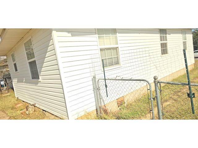 734 NW 32nd ST, Lawton, OK 73505