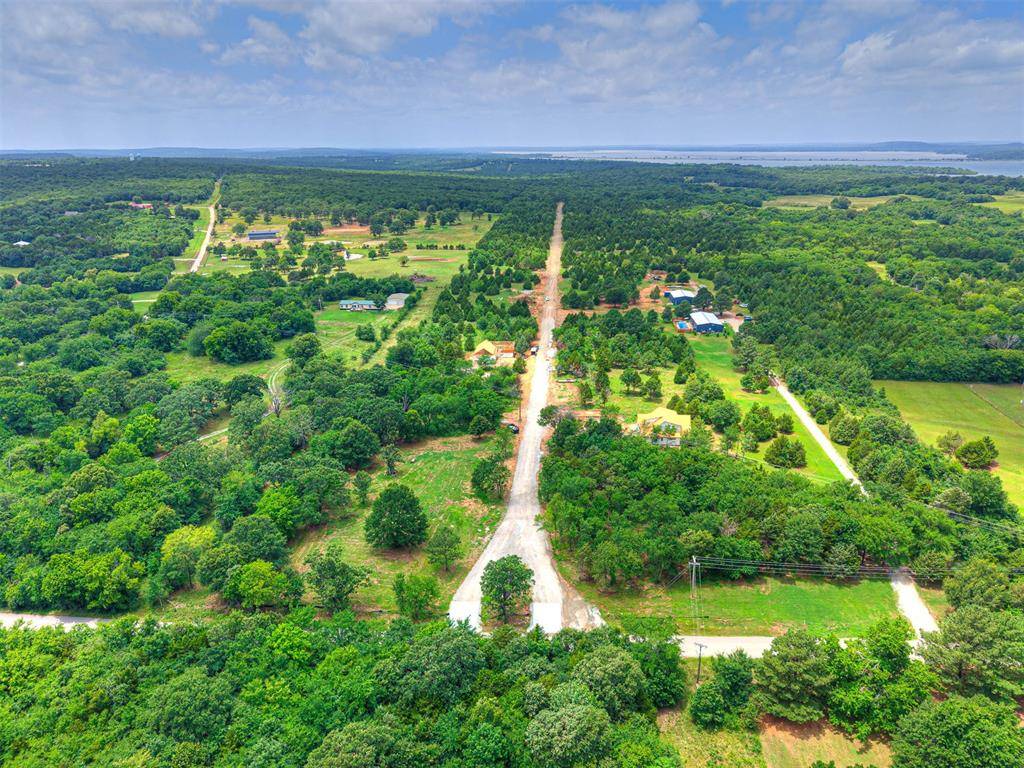 23 Emberlyn LN, Eufaula, OK 74432