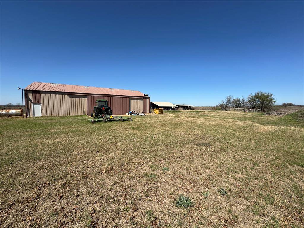 27502 Agate RD, Leon, OK 73441