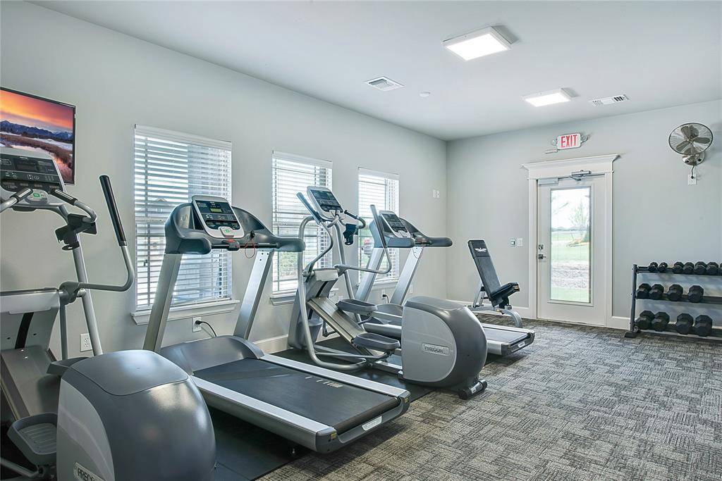 12728 NW 2nd ST, Yukon, OK 73099